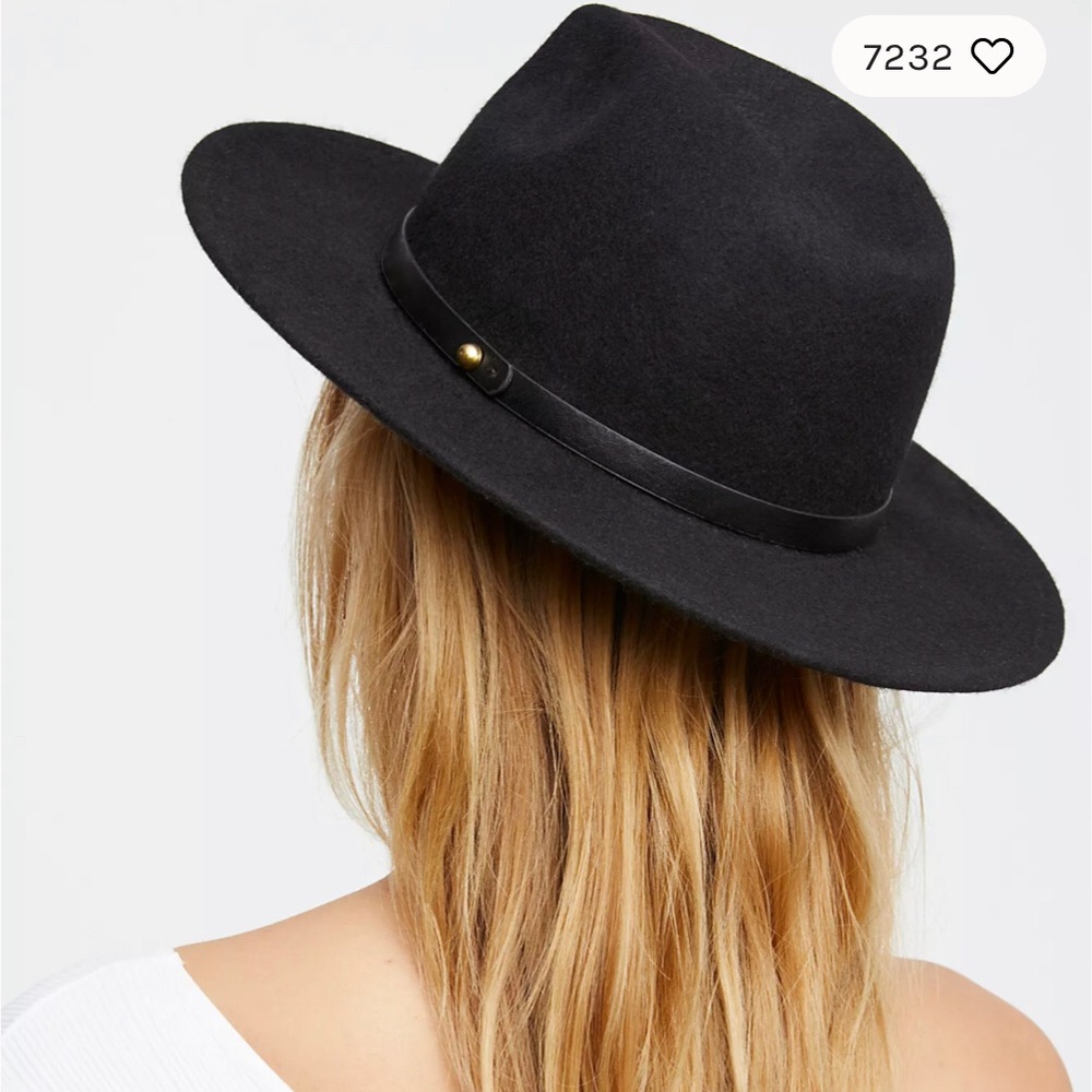 Free people black wool hat with faux leather band